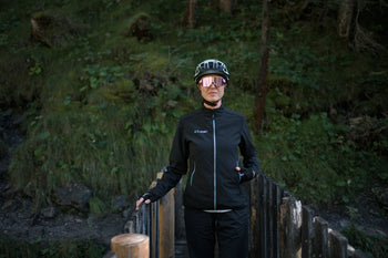CUBE wterdicht wielerkleding dames fietsjas