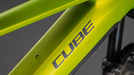 CUBE STEREO HYBRID ONE44 PRO 800 LIZARD/BLACK