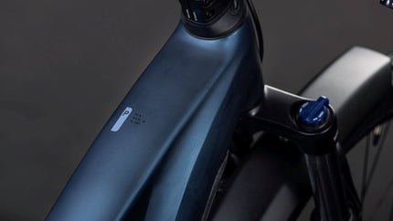 CUBE REACTION HYBRID PERFORMANCE 600 FE INDIGOBLUE/REFLEX
