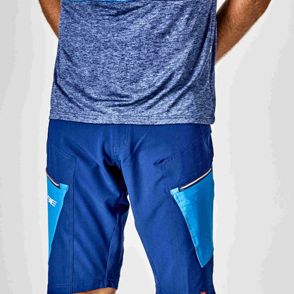 CUBE Tour Shorts Blue