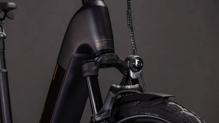 CUBE KATHMANDU HYBRID COMFORT SLX 800 SOLARECLIPSE/GOLD