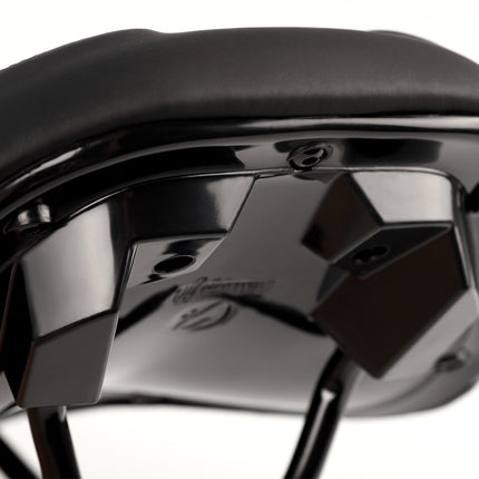 Natural Fit Saddle Sequence Lite Black