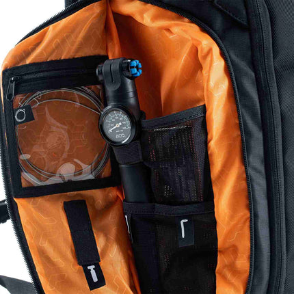 CUBE Backpack Atx 30 Black