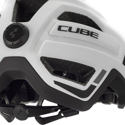 CUBE Helmet Rook White