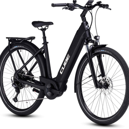 CUBE TOURING HYBRID PRO 625 BLACK/METAL