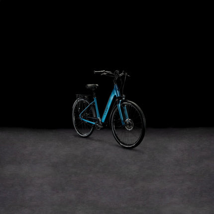 CUBE SUPREME HYBRID EXC 625 BLUE/BLACK