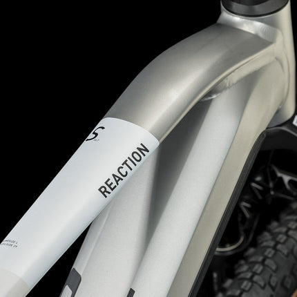 CUBE REACTION HYBRID SLT 750 SILVER/CREAM