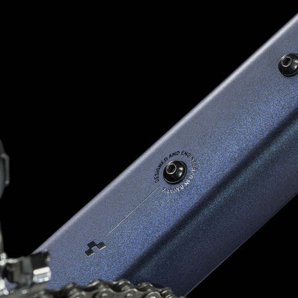 CUBE NULANE VELVETBLUE/BLACK
