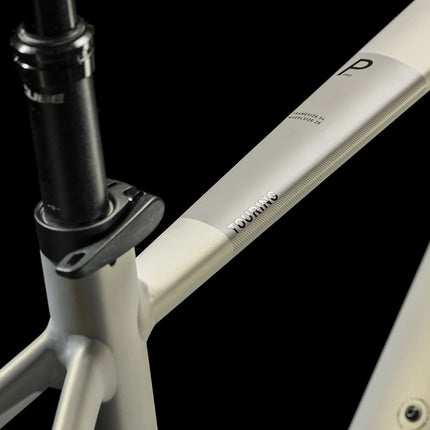 CUBE TOURING HYBRID PRO 625 PEARLYSILVER