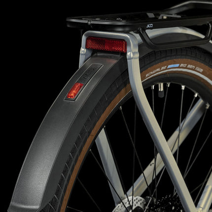 CUBE TOURING HYBRID PRO 625 PEARLYSILVER
