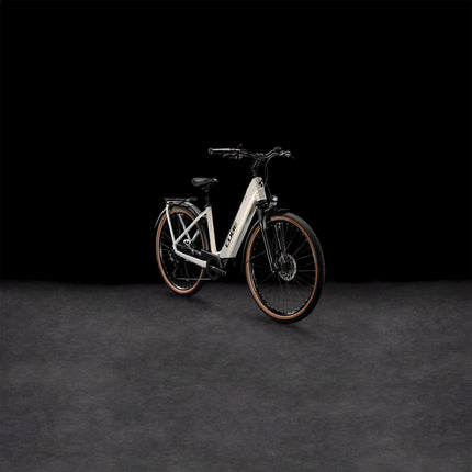 CUBE TOURING HYBRID PRO 625 PEARLYSILVER
