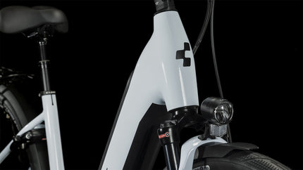 CUBE SUPREME HYBRID EXC 500 FLASHWHITE/BLACK