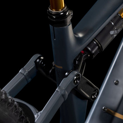 CUBE STEREO HYBRID ONE77 HPC AT 800 CARBON/GOLD