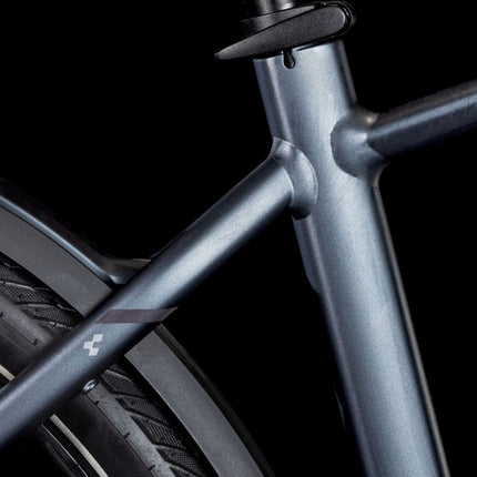 CUBE TOURING HYBRID PRO 625 METALLICGREY/CHROME