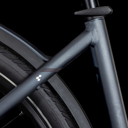 CUBE TOURING HYBRID PRO 625 METALLICGREY/CHROME
