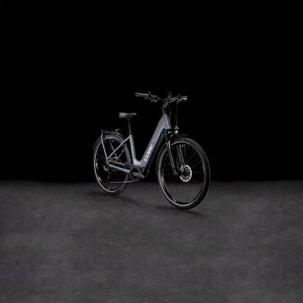 CUBE TOURING HYBRID PRO 625 METALLICGREY/CHROME