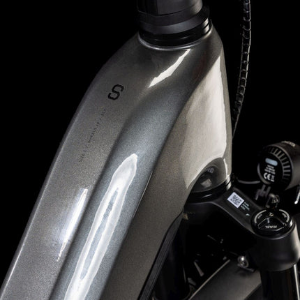 CUBE KATHMANDU HYBRID SLX 800 GRAPHITE/BLACK