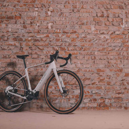 CUBE NUROAD HYBRID C:62 RACE 400X 29 DESERTSTONE/GREEN