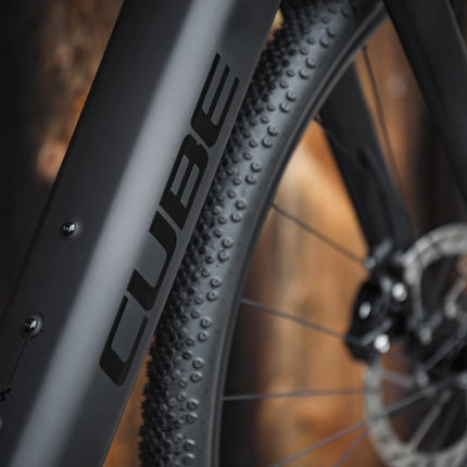 CUBE NUROAD HYBRID C:62 SLX 400X 29 CARBON/GLOSSY