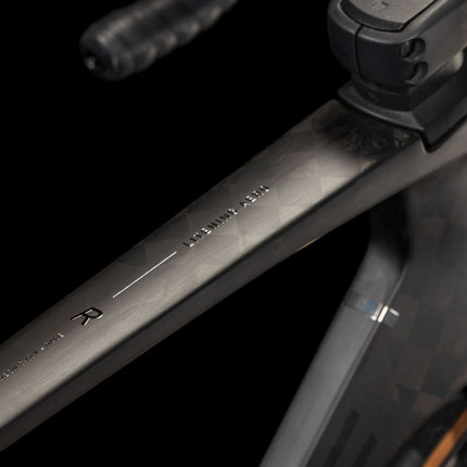 CUBE LITENING AERO C:68X RACE BLACKLINE