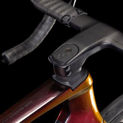 CUBE LITENING AERO C:68X SLT SOLARECLIPSE/CARBON