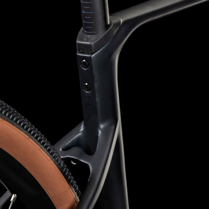 CUBE NUROAD C:62 ONE CARBON/GLOSS
